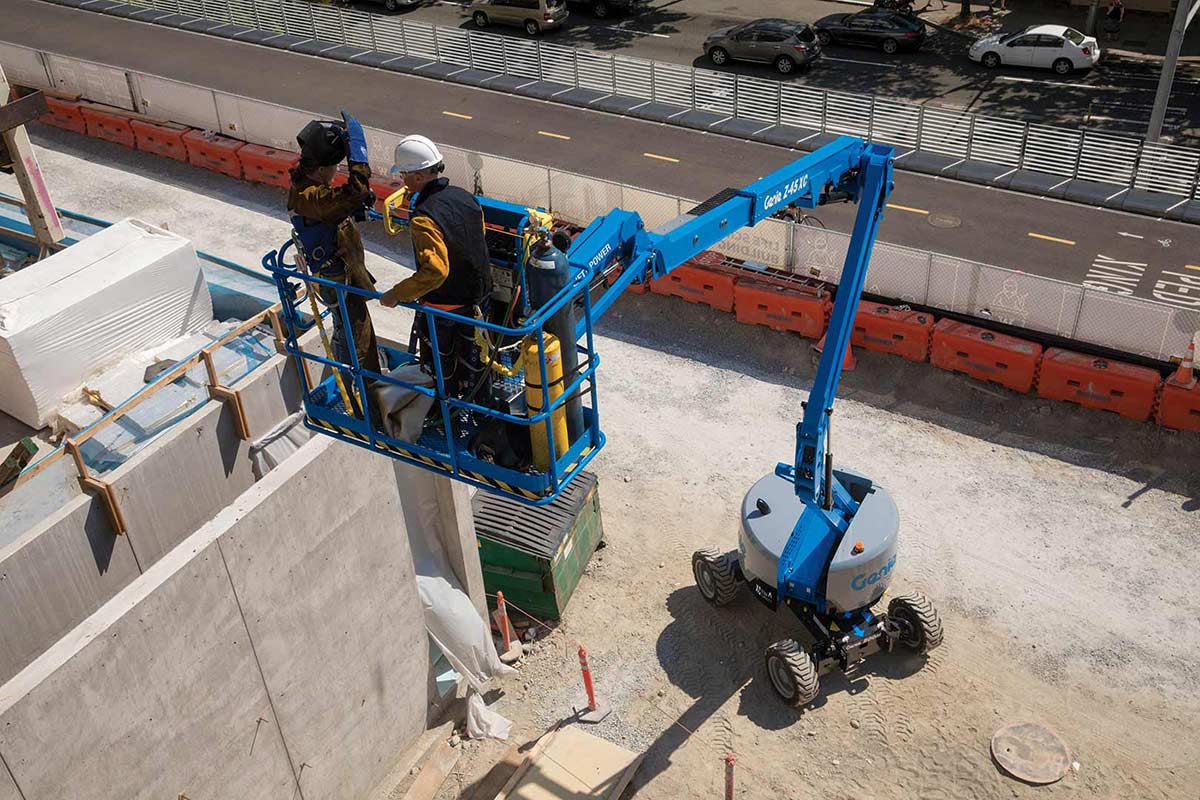 Genie Z-45 XC - 15.87m Max Working Height Boom lift - Image 4