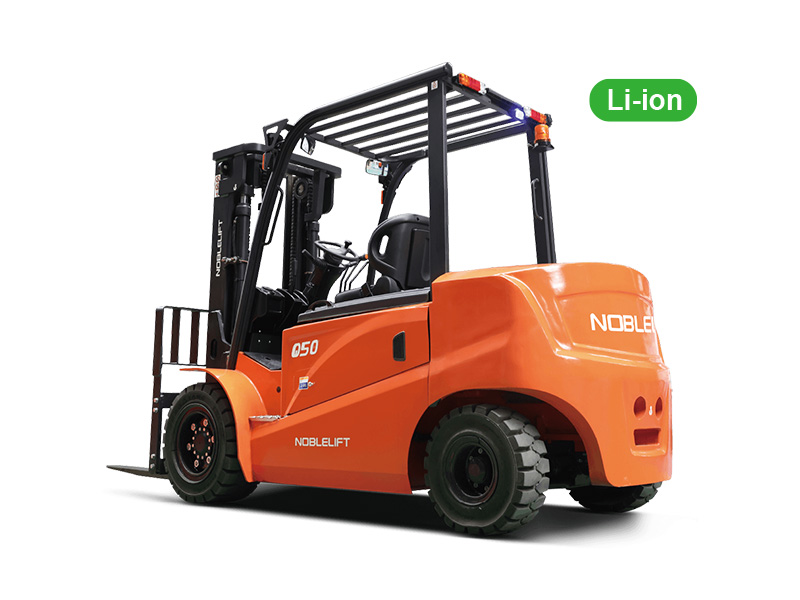 Noblelift FE4P50Q – 5.0T 4 Wheel Lithium Forklift Triplex Mast 4.8m - Image 3