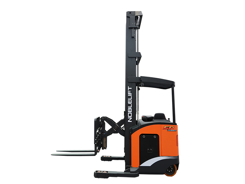 Noblelift RT20SP – 2.0T Stand-on Reach truck 10.5m Max Lift Height - Image 2
