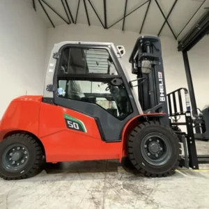 HELI CPD50-G2A11LI – 5T 4 Wheel Electric Forklift 3 Stage 4.5m Mast